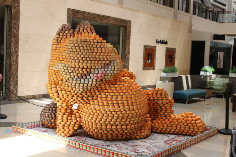 Canstruction